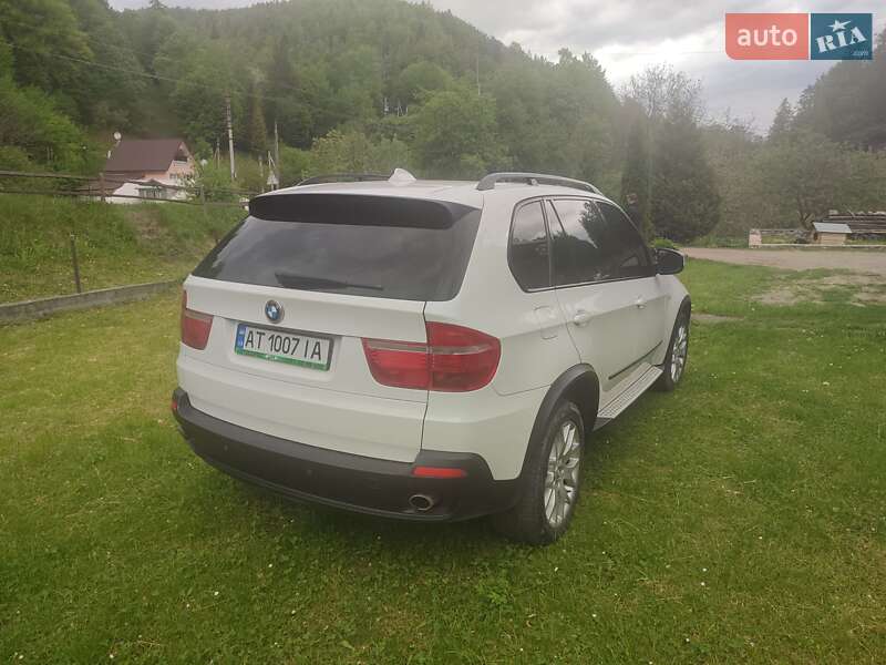 Позашляховик / Кросовер BMW X5 2010 в Косові
