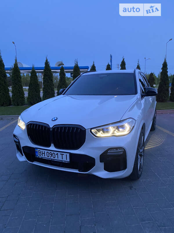 Внедорожник / Кроссовер BMW X5 2021 в Ивано-Франковске
