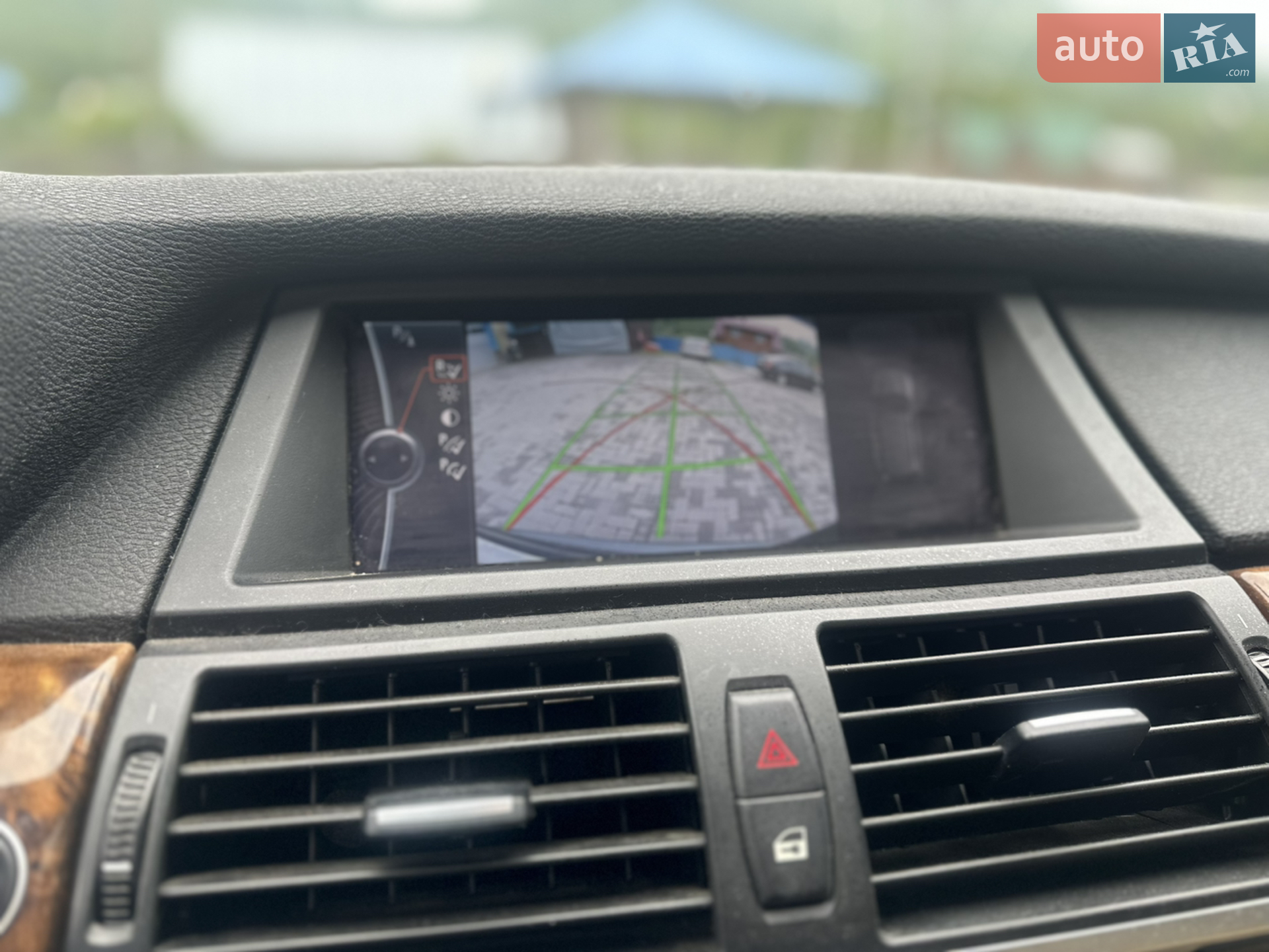 2010 BMW X5 - мініатюра 6