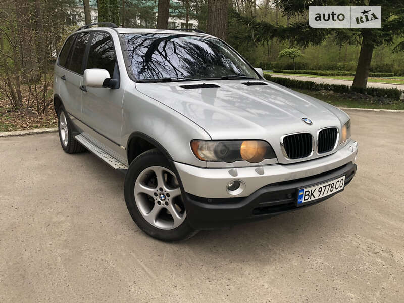 Внедорожник / Кроссовер BMW X5 2002 в Костополе