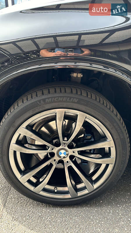 Внедорожник / Кроссовер BMW X5 2016 в Вараше