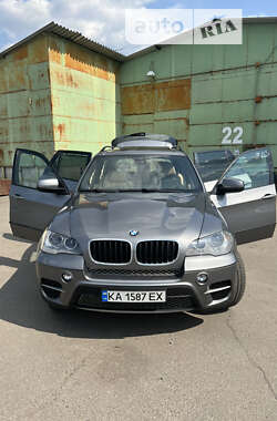 Внедорожник / Кроссовер BMW X5 2011 в Киеве