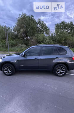 Внедорожник / Кроссовер BMW X5 2011 в Ровно