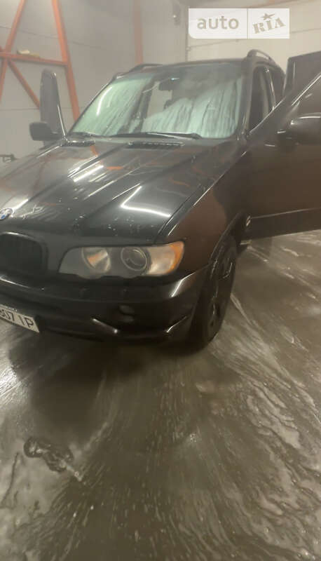 Внедорожник / Кроссовер BMW X5 2003 в Харькове