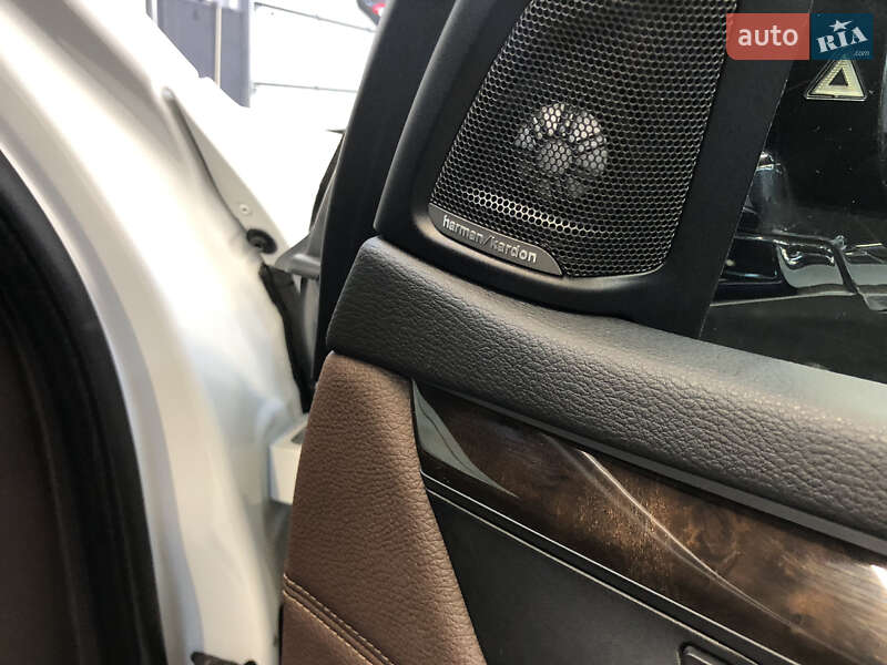 Позашляховик / Кросовер BMW X5 2015 в Києві