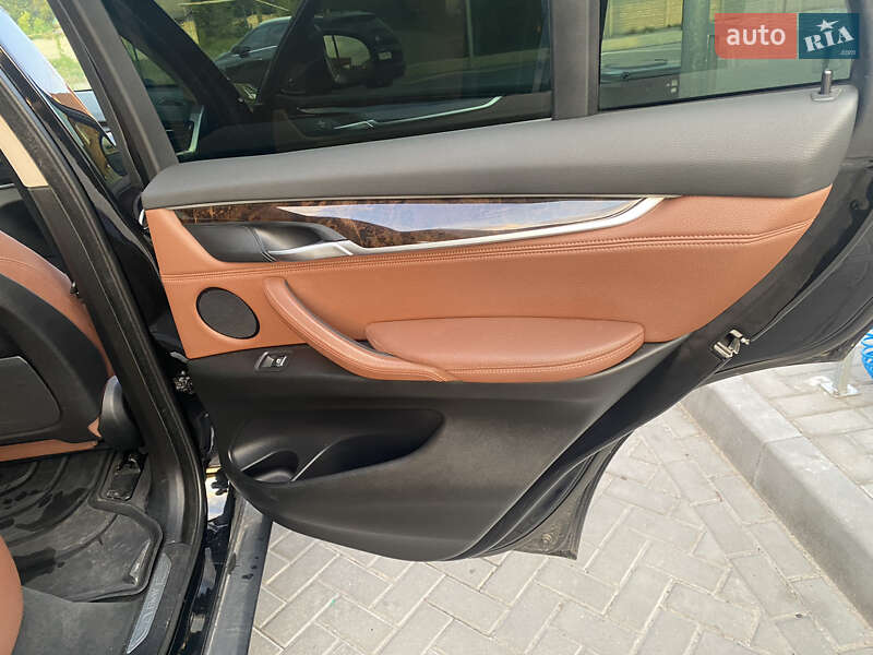 Внедорожник / Кроссовер BMW X5 2015 в Днепре