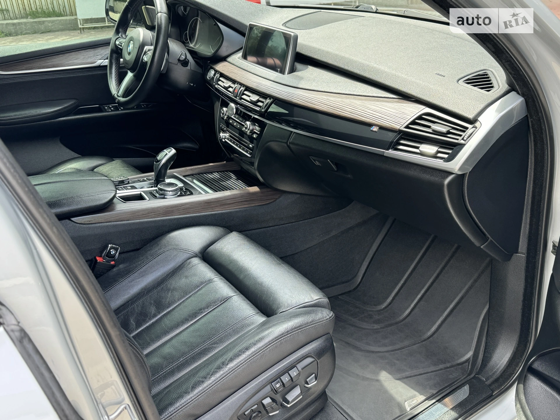 2015 BMW X5 - мініатюра 20