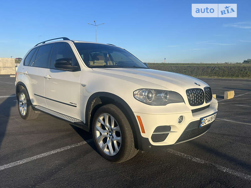 Внедорожник / Кроссовер BMW X5 2011 в Львове