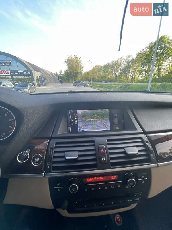 Внедорожник / Кроссовер BMW X5 2011 в Львове