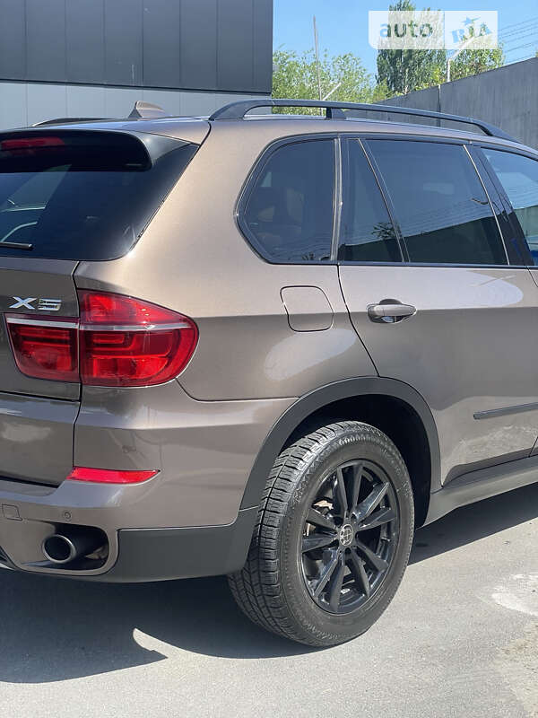 Позашляховик / Кросовер BMW X5 2011 в Дніпрі