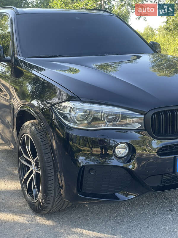 Позашляховик / Кросовер BMW X5 2014 в Дніпрі