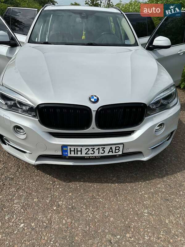Позашляховик / Кросовер BMW X5 2015 в Теплодарі фото 18 Позашляховик / Кросовер BMW X5 2015 в Теплодарі