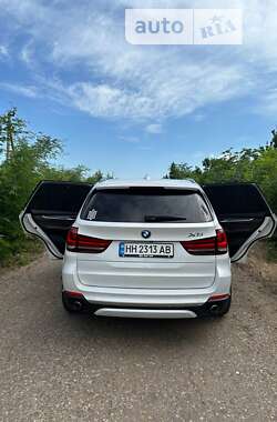 Позашляховик / Кросовер BMW X5 2015 в Теплодарі