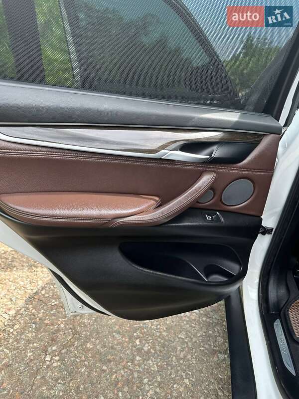 Позашляховик / Кросовер BMW X5 2015 в Теплодарі фото 27 Позашляховик / Кросовер BMW X5 2015 в Теплодарі