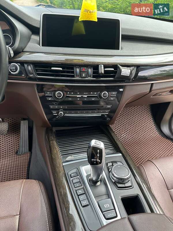 Позашляховик / Кросовер BMW X5 2015 в Теплодарі фото 45 Позашляховик / Кросовер BMW X5 2015 в Теплодарі