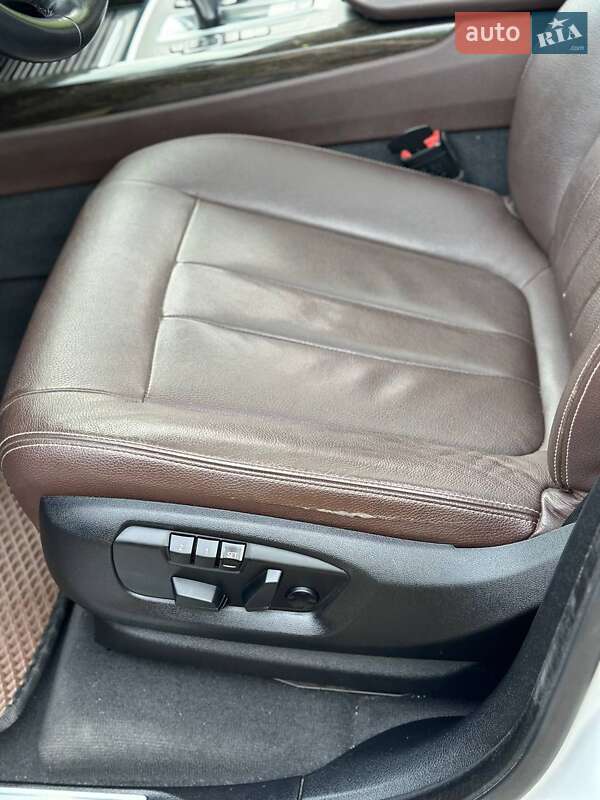 Позашляховик / Кросовер BMW X5 2015 в Теплодарі фото 48 Позашляховик / Кросовер BMW X5 2015 в Теплодарі