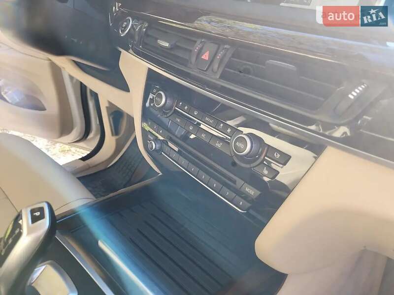 Позашляховик / Кросовер BMW X5 2014 в Кривому Розі