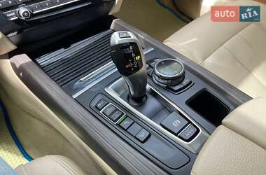 Внедорожник / Кроссовер BMW X5 2015 в 