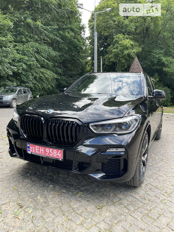 Внедорожник / Кроссовер BMW X5 2021 в Черновцах