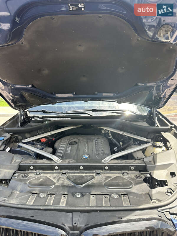 Позашляховик / Кросовер BMW X5 2018 в Києві фото 10 Позашляховик / Кросовер BMW X5 2018 в Києві