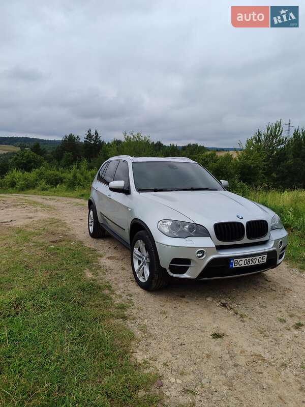 Внедорожник / Кроссовер BMW X5 2010 в Самборе