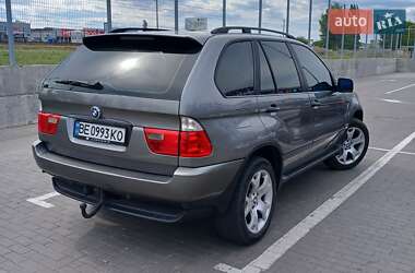 Позашляховик / Кросовер BMW X5 2004 в 