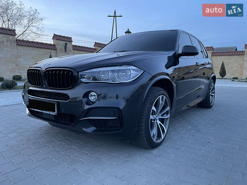 Внедорожник / Кроссовер BMW X5 2015 в Измаиле