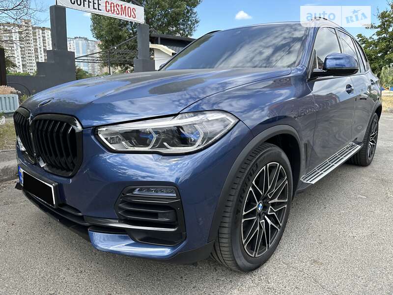 Внедорожник / Кроссовер BMW X5 2020 в Киеве