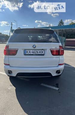 Позашляховик / Кросовер BMW X5 2012 в Києві