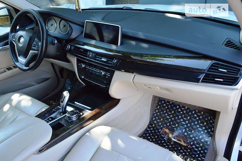 Позашляховик / Кросовер BMW X5 2014 в Одесі