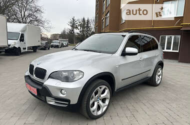 Внедорожник / Кроссовер BMW X5 2009 в Дубно