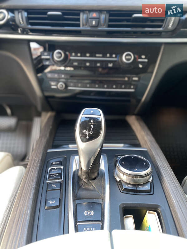 Позашляховик / Кросовер BMW X5 2014 в Івано-Франківську