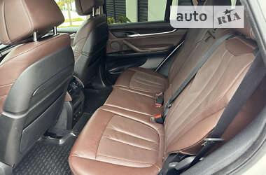 Внедорожник / Кроссовер BMW X5 2014 в 