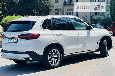 Позашляховик / Кросовер BMW X5 2019 в Києві