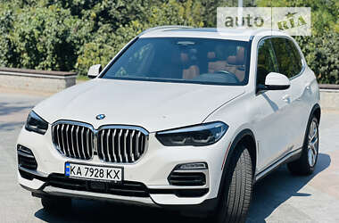 Внедорожник / Кроссовер BMW X5 2019 в Киеве