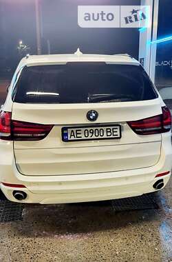 Позашляховик / Кросовер BMW X5 2015 в Дніпрі