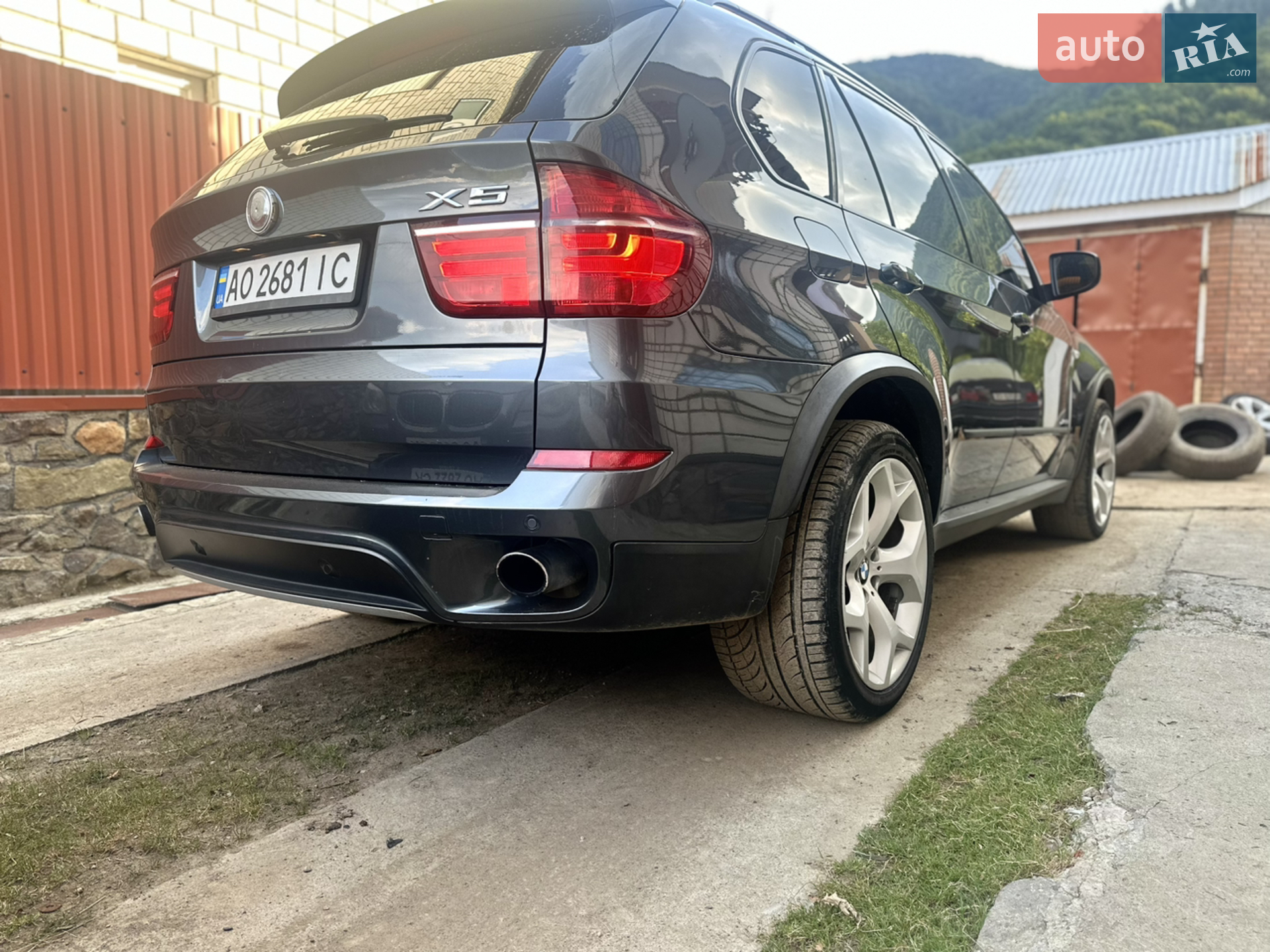 2010 BMW X5 - мініатюра 17