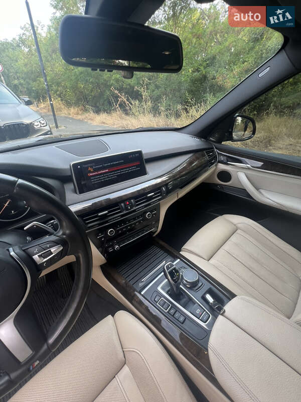 Внедорожник / Кроссовер BMW X5 2018 в Измаиле