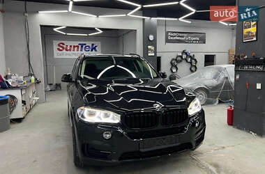 Внедорожник / Кроссовер BMW X5 2015 в 