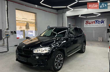Внедорожник / Кроссовер BMW X5 2015 в 