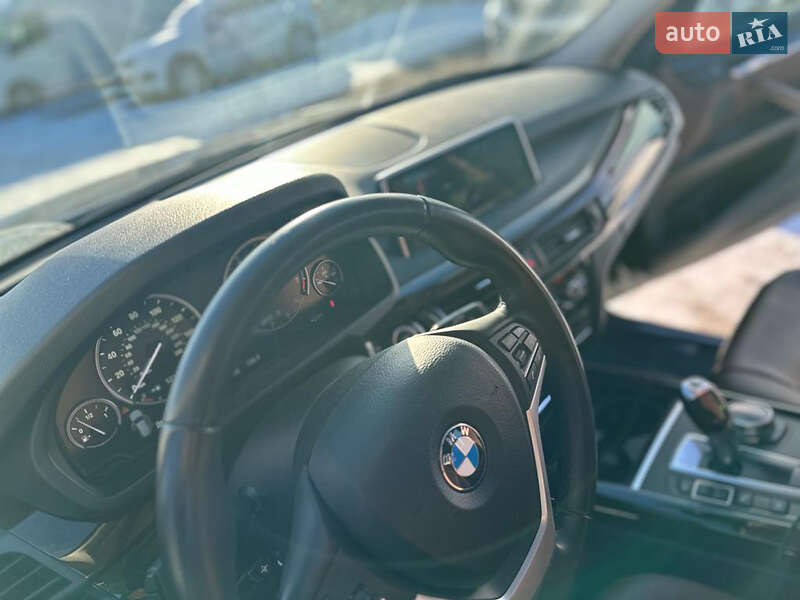 Позашляховик / Кросовер BMW X5 2015 в Львові