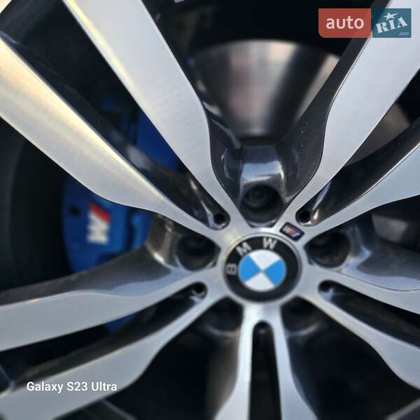 Позашляховик / Кросовер BMW X5 2012 в 