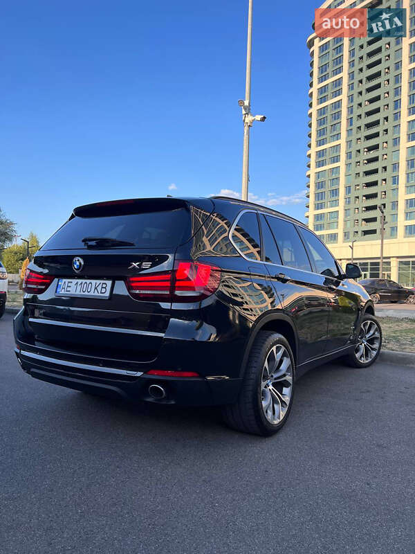 Позашляховик / Кросовер BMW X5 2015 в Дніпрі