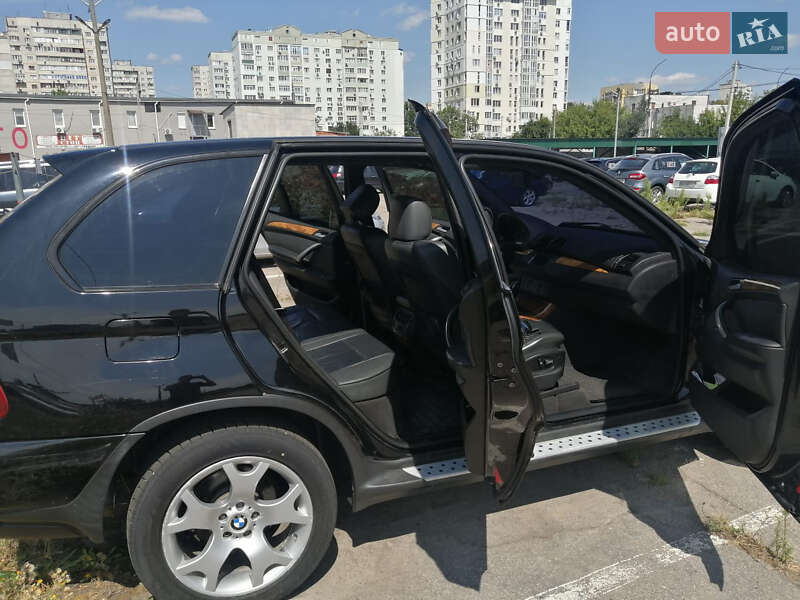 Позашляховик / Кросовер BMW X5 2003 в Харкові
