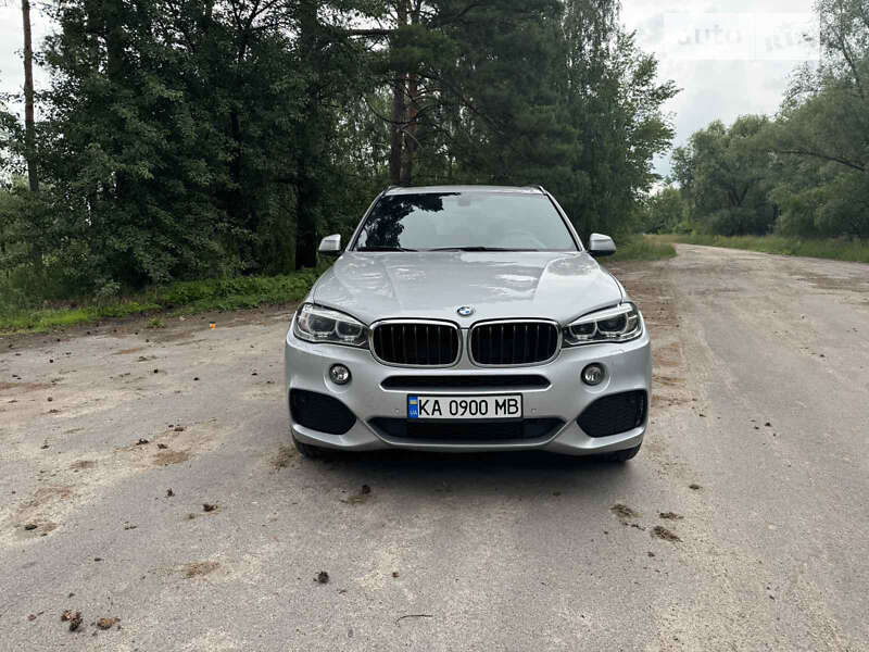 Позашляховик / Кросовер BMW X5 2017 в Києві