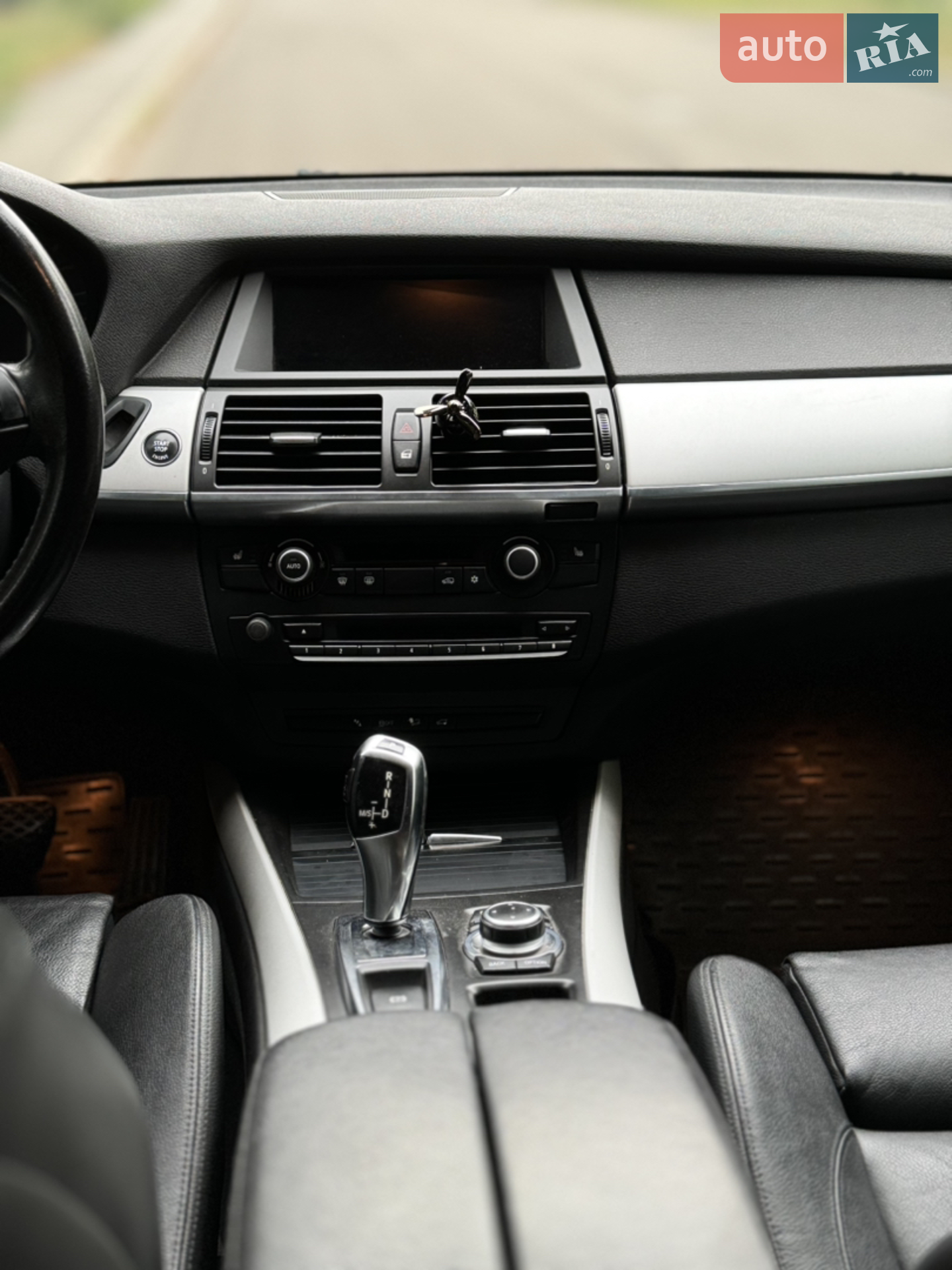 2011 BMW X5 - мініатюра 15