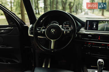 Позашляховик / Кросовер BMW X5 2017 в 