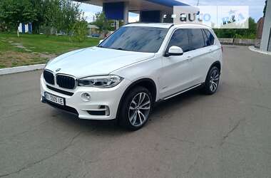 Внедорожник / Кроссовер BMW X5 2015 в Лубнах