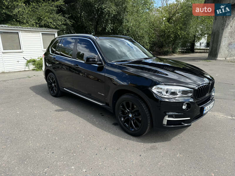 Внедорожник / Кроссовер BMW X5 2015 в Киеве