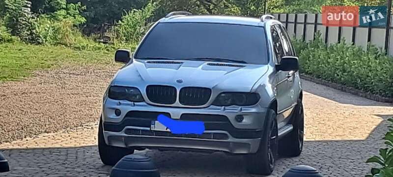 Позашляховик / Кросовер BMW X5 2004 в Тячеві
